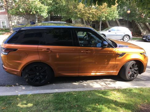 Used 2017 Land Rover Range Rover Sport Autobiography AWD/4WD image 9