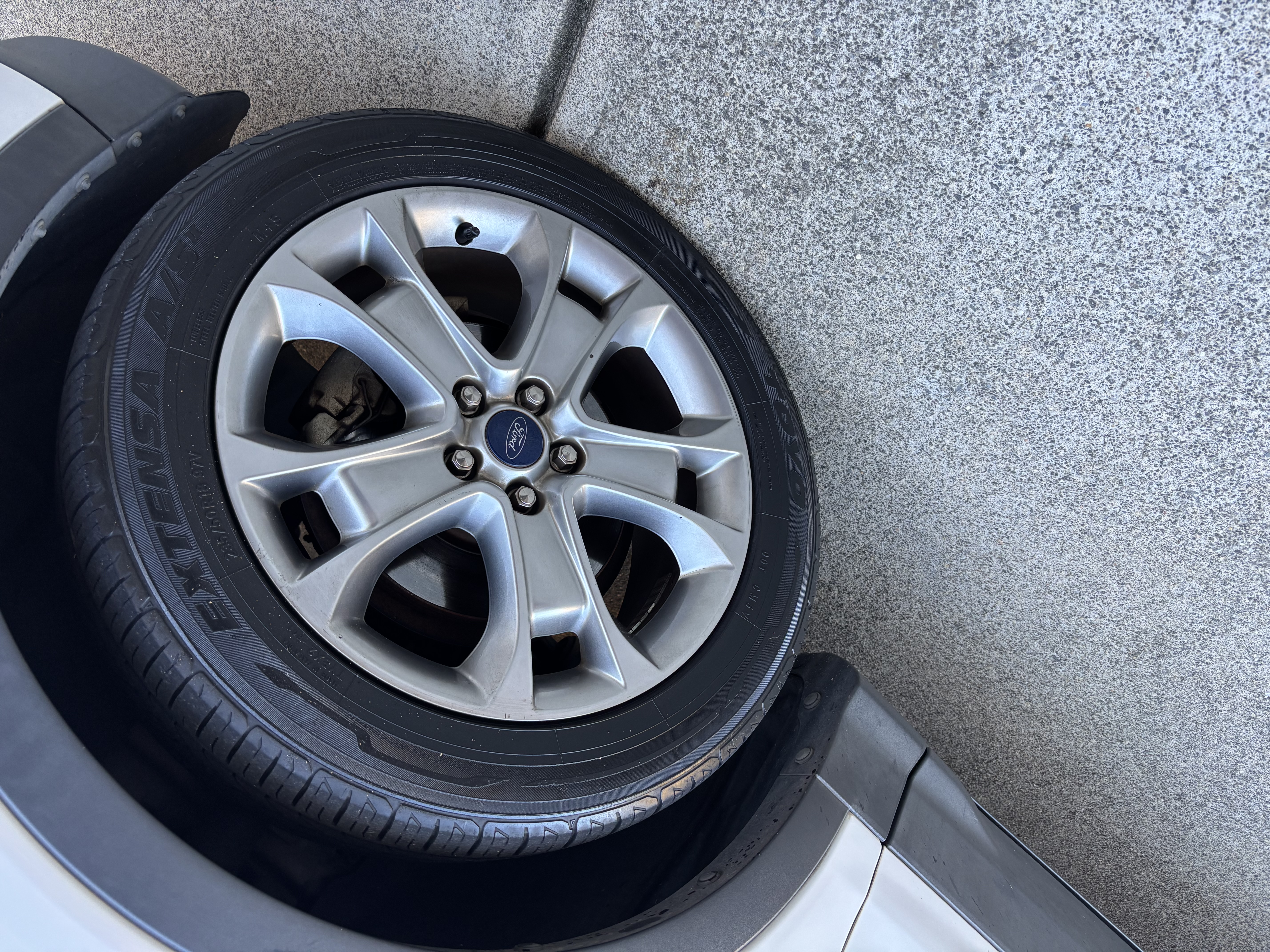 Used 2014 Ford Escape Titanium FWD image 12