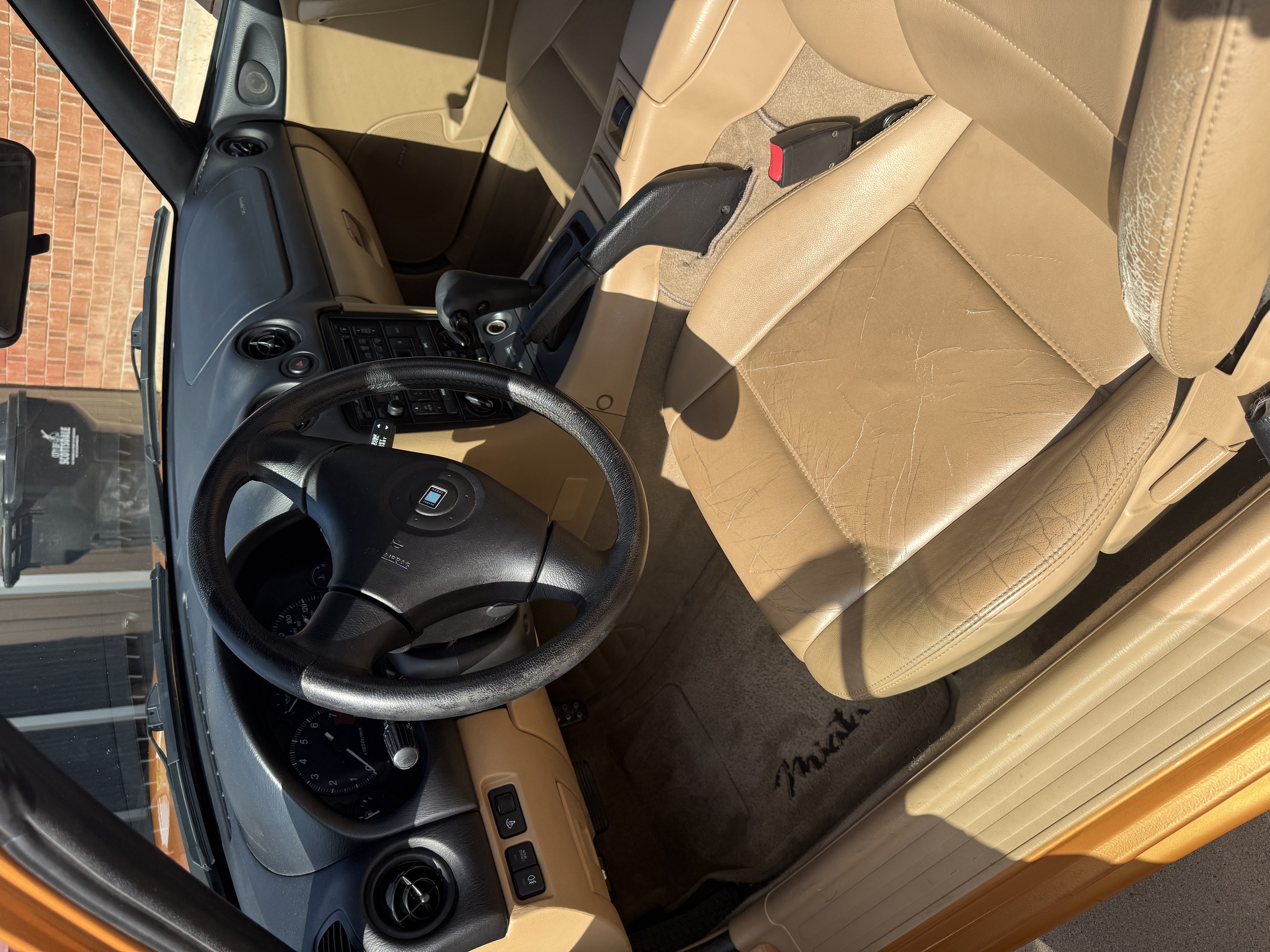 Used 2000 MAZDA MX-5 Miata LS RWD image 6