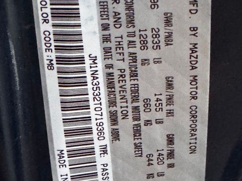 Used 1996 MAZDA MX-5 Miata RWD image 16