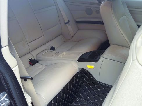 Used 2011 BMW 335i Coupe image 18