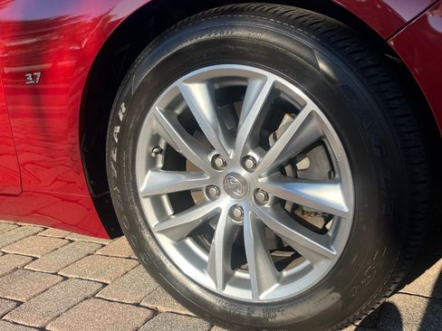 Used 2015 INFINITI Q50 Premium w/ Navigation Package image 17