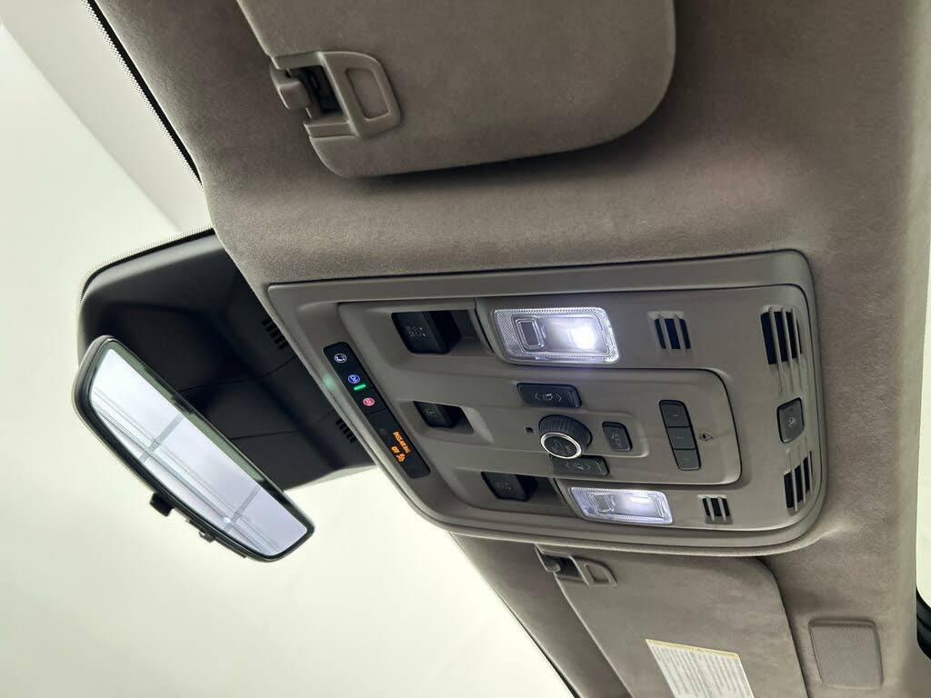 Used 2021 Cadillac Escalade ESV Sport Platinum w/ Heavy-Duty Trailer Package AWD/4WD image 12