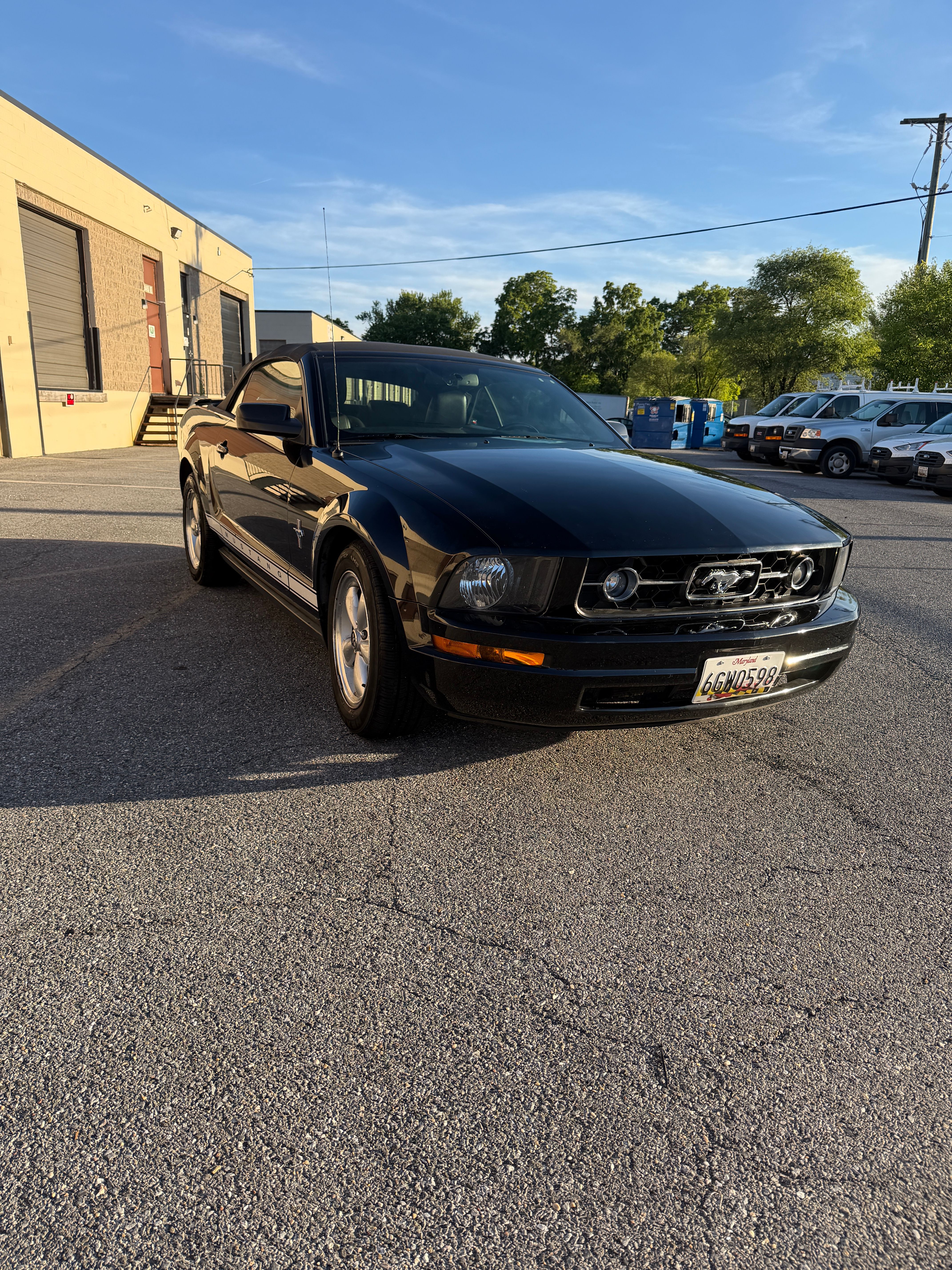Used 2007 Ford Mustang Premium RWD image 1