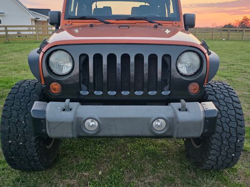 Used 2011 Jeep Wrangler Sport image 2