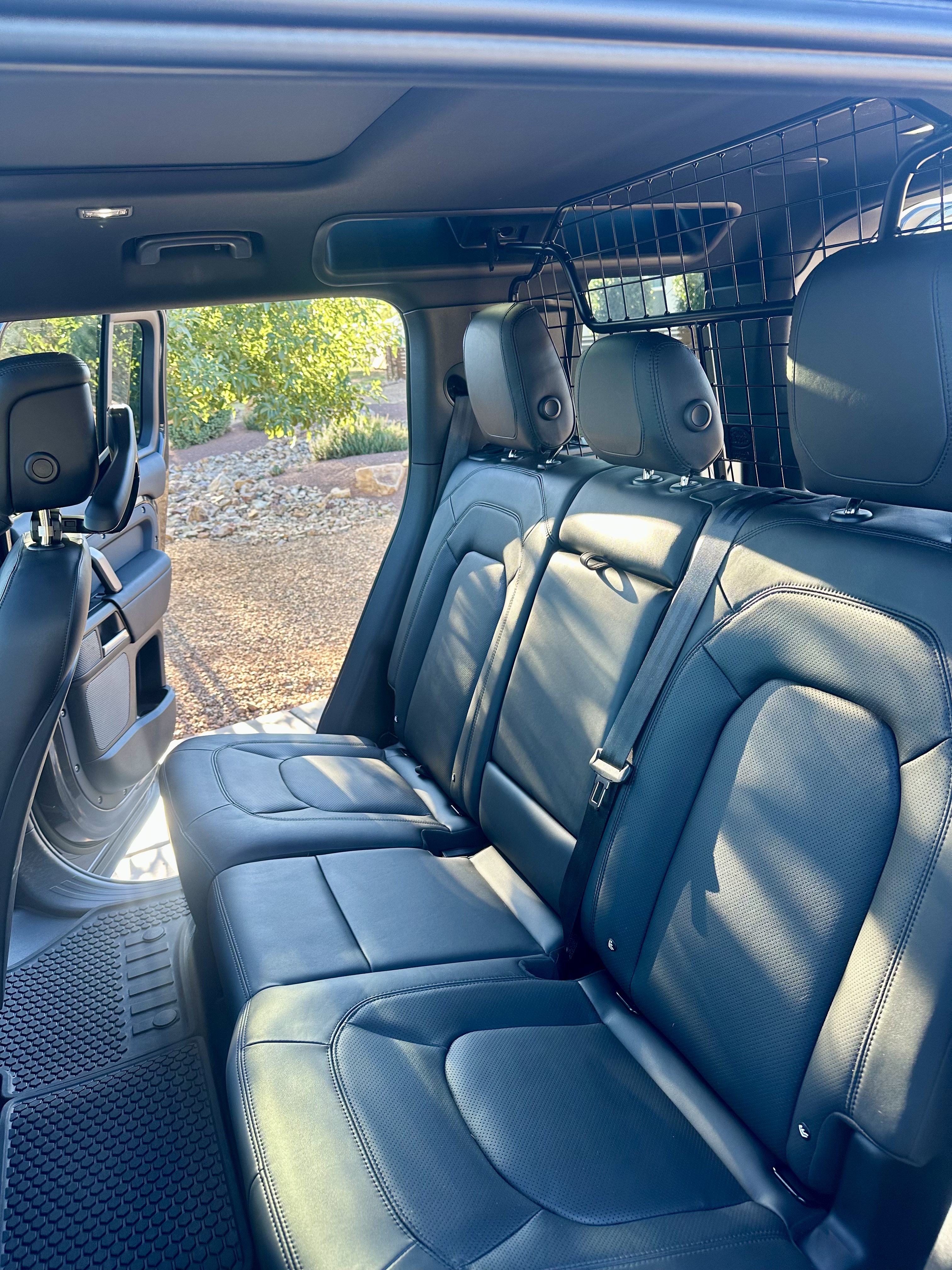 Used 2024 Land Rover Defender 110 Carpathian Edition AWD/4WD image 12
