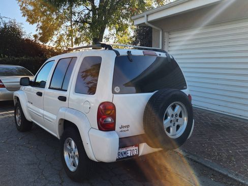 Used 2003 Jeep Liberty Limited image 6