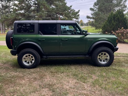 Used 2022 Ford Bronco Outer Banks w/ Sasquatch Package image 6