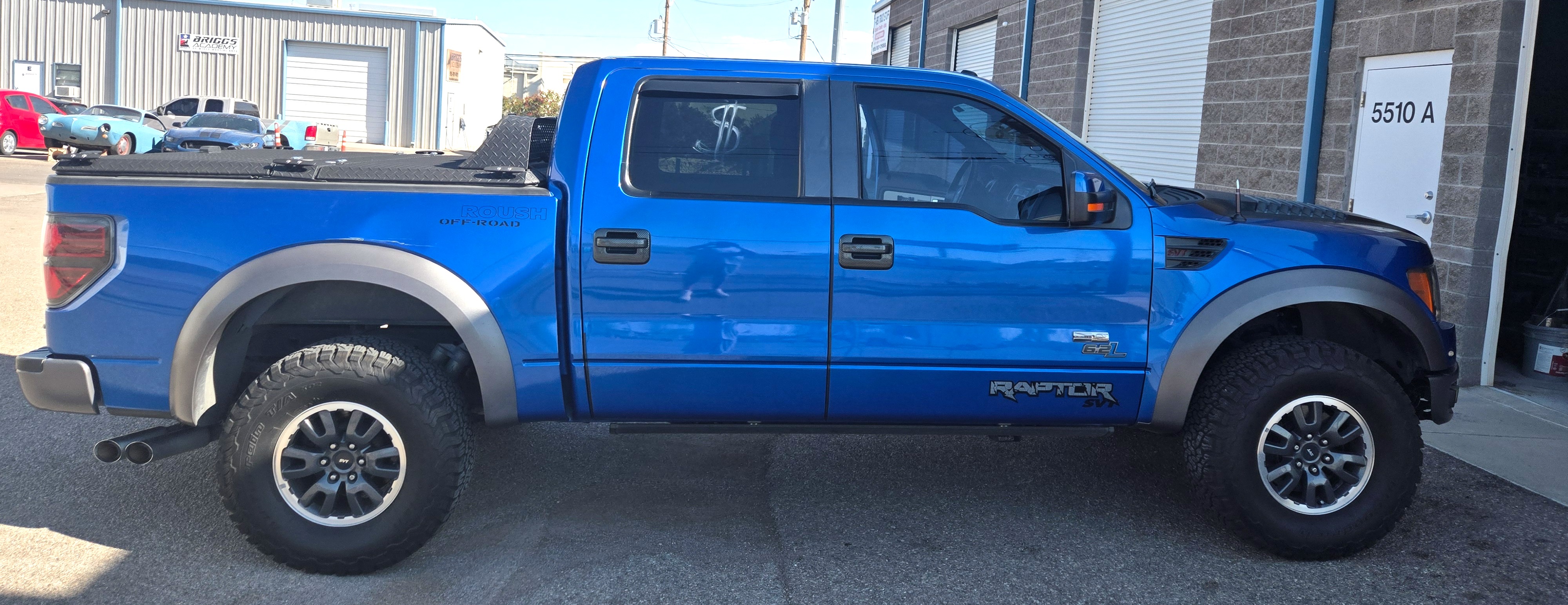Used 2011 Ford F150 Raptor w/ Raptor Luxury Pkg AWD/4WD image 17