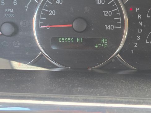 Used 2009 Buick LaCrosse CX image 6