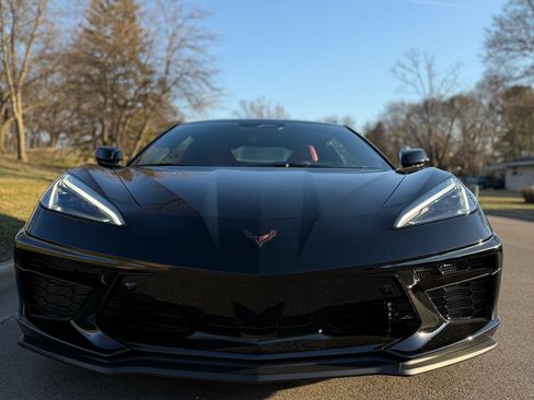 Used 2024 Chevrolet Corvette Stingray Premium Cpe w/ Battery Protection Package image 5