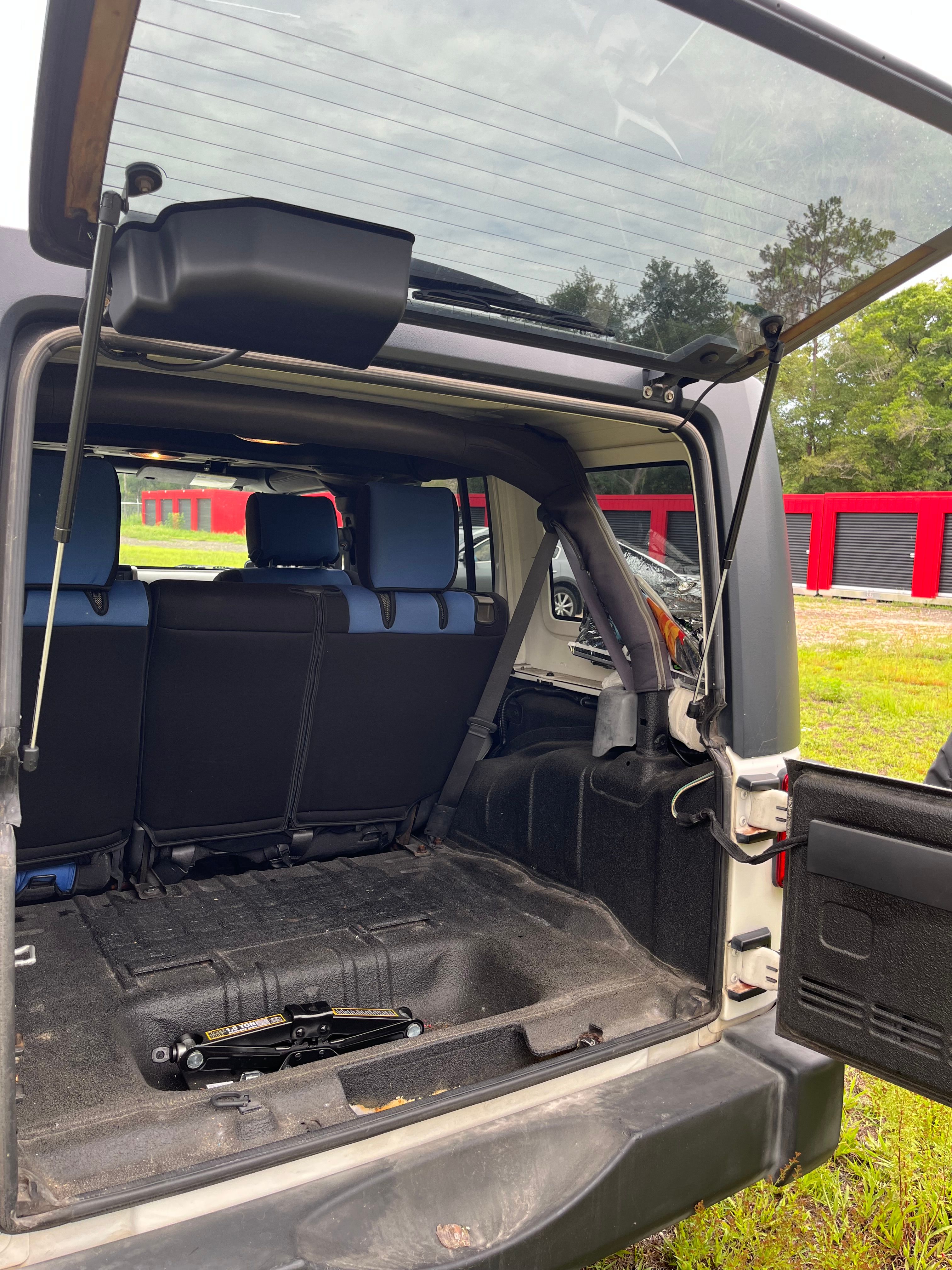 Used 2007 Jeep Wrangler Unlimited X RWD image 10
