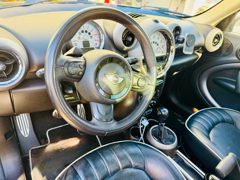 Used 2012 MINI Cooper Countryman S FWD image 6