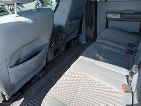 Used 2016 Ford F350 XLT w/ XLT Premium Package image 14