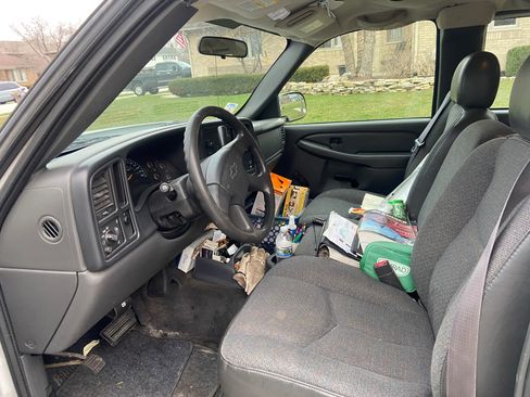 Used 2005 Chevrolet Silverado 2500 W/T image 6