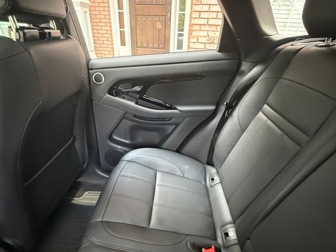 Used 2026 Land Rover Range Rover Evoque S AWD/4WD image 13
