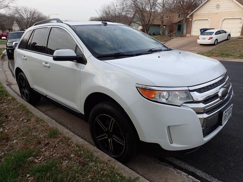 Used 2014 Ford Edge SEL w/ Equipment Group 205A image 22