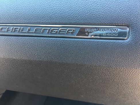 Used 2008 Dodge Challenger SRT8 image 9