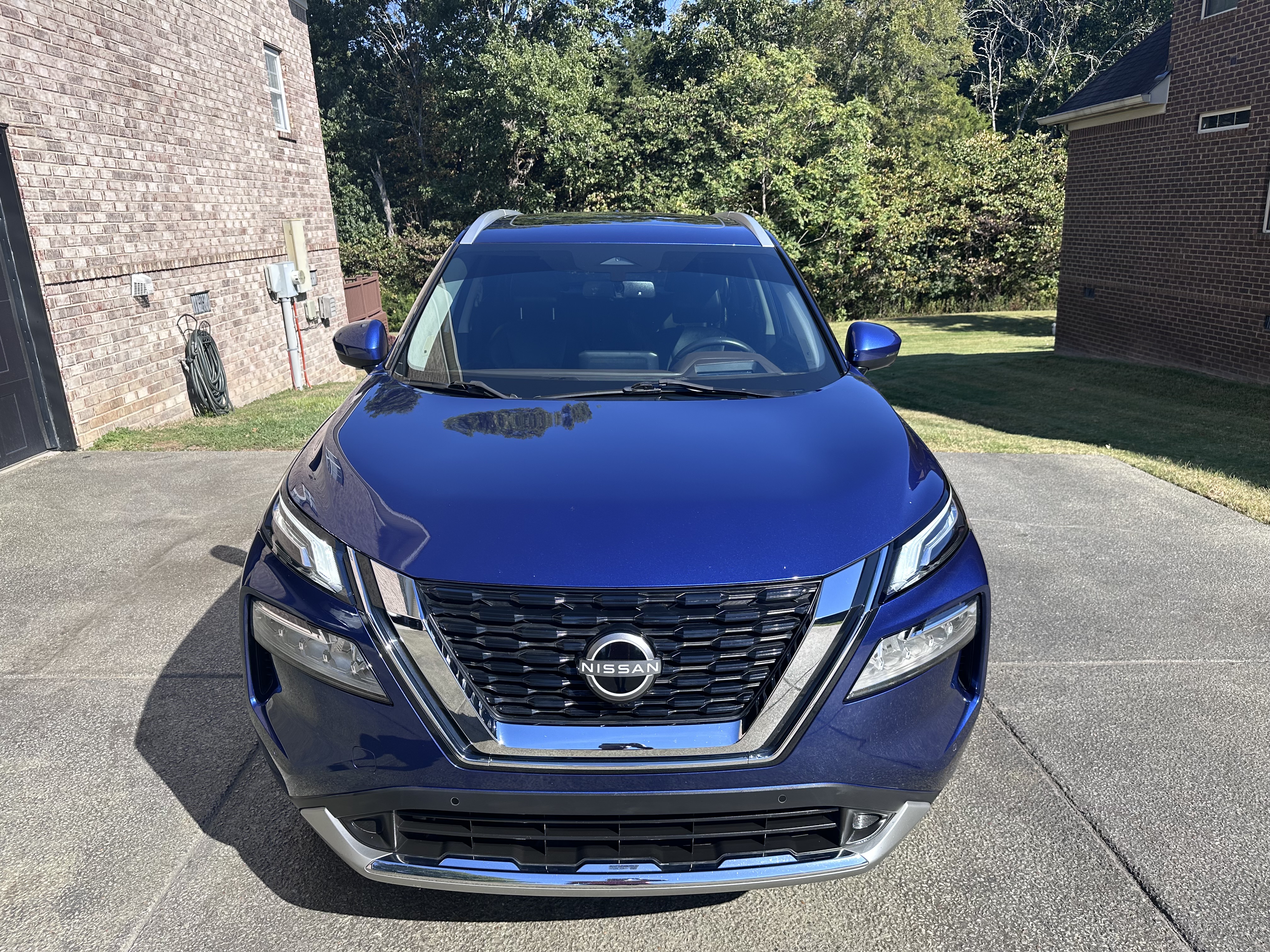 Used 2023 Nissan Rogue Platinum w/ Platinum Premium Package AWD/4WD image 6