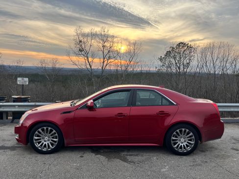 Used 2011 Cadillac CTS Performance w/ Performance Luxury Package image 2