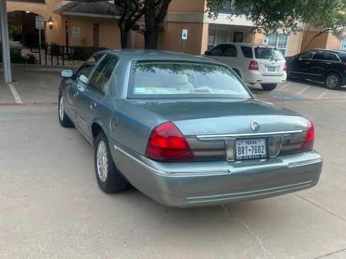 Used 2006 Mercury Grand Marquis LS RWD image 5