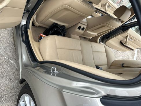 Used 2011 BMW 328i Sedan image 11