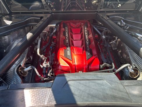 Used 2023 Chevrolet Corvette Stingray Premium Cpe w/ Z51 Performance Package image 14