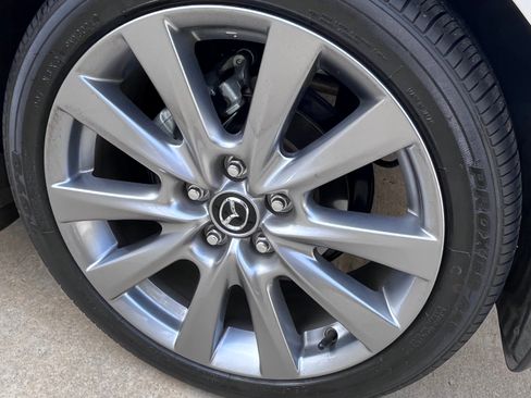 Used 2025 MAZDA MAZDA3 s image 9