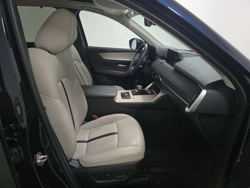 Used 2024 MAZDA CX-90 Plug-In Hybrid w/ Premium Pkg AWD/4WD image 15