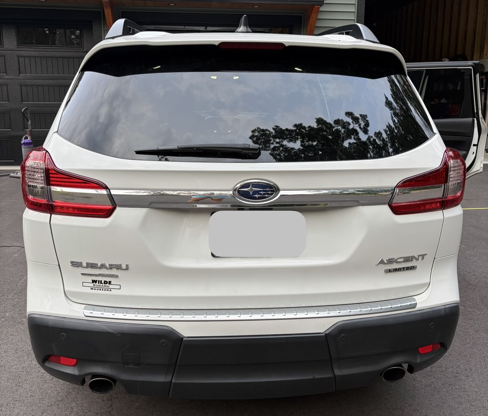 Used 2020 Subaru Ascent Limited w/ Popular Package #2A AWD/4WD image 5