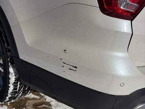 Used 2017 Ford Explorer XLT w/ Equipment Group 202A image 14