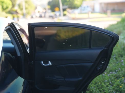 Used 2015 Honda Civic EX-L image 9