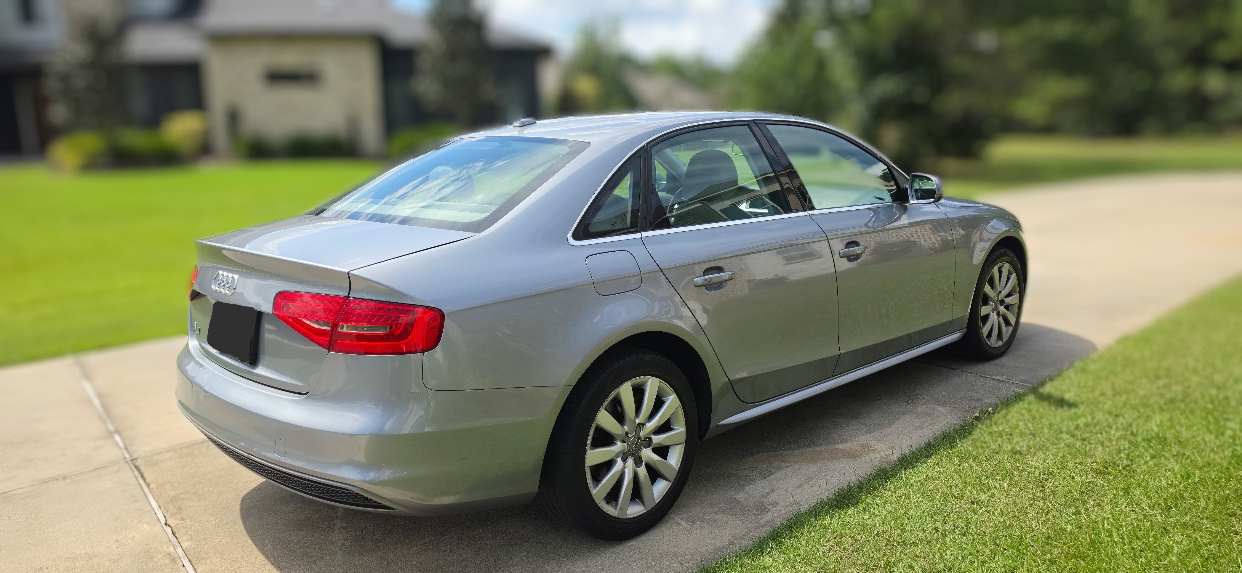 Used 2015 Audi A4 2.0T Premium FWD image 4