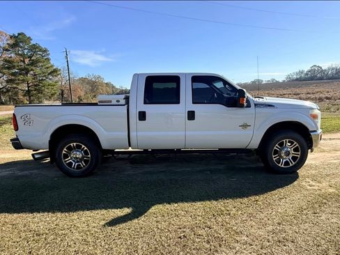 Used 2011 Ford F250 XLT AWD/4WD image 5