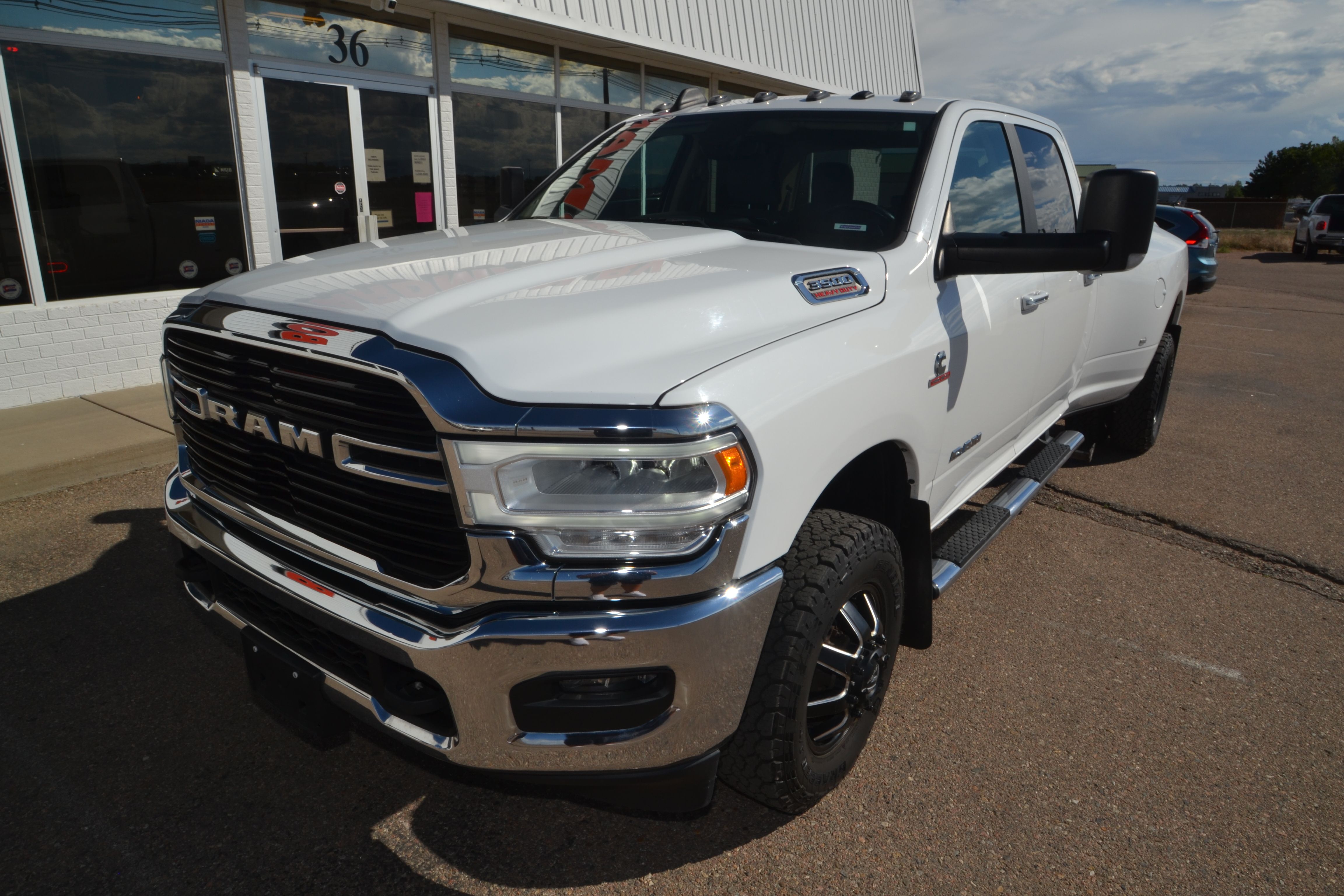 Used 2019 RAM 3500 Big Horn AWD/4WD image 5