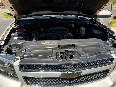 Used 2008 Chevrolet Tahoe LT w/ LT Preferred Equipment Group AWD/4WD image 15