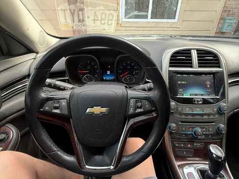 Used 2013 Chevrolet Malibu LT image 9