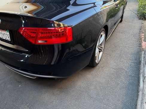 Used 2013 Audi S5 Prestige w/ Prestige Pkg AWD/4WD image 2