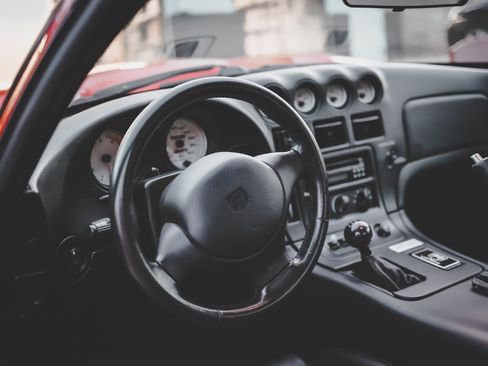 Used 2002 Dodge Viper GTS image 11