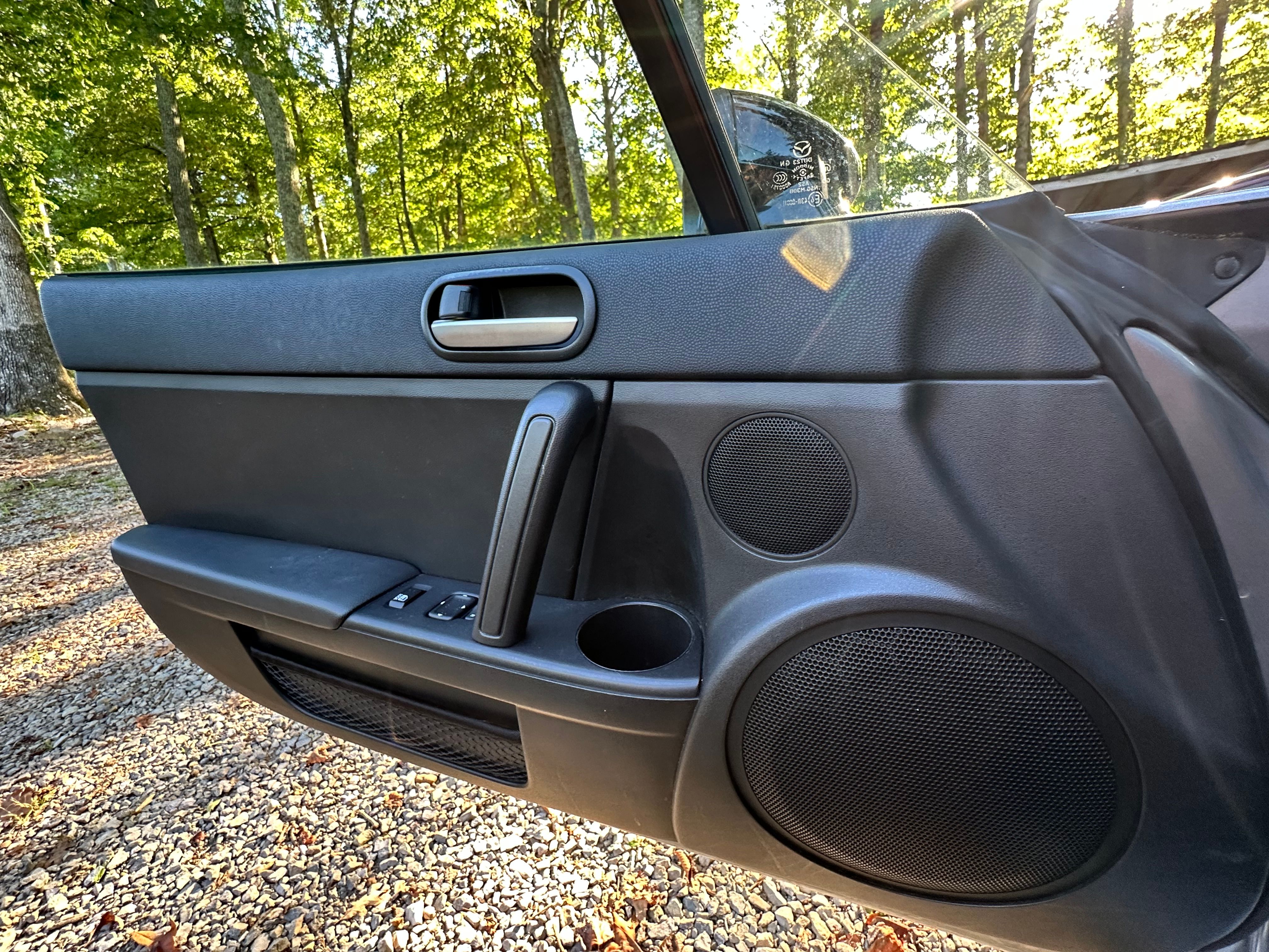 Used 2015 MAZDA MX-5 Miata Club RWD image 5