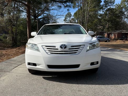 Used 2008 Toyota Camry XLE image 4