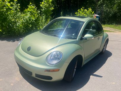 Used 2008 Volkswagen Beetle S