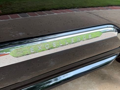 Used 2017 Volvo XC90 T8 Excellence AWD/4WD image 4