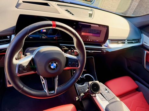Used 2024 BMW X1 M35i w/ Premium Package image 5