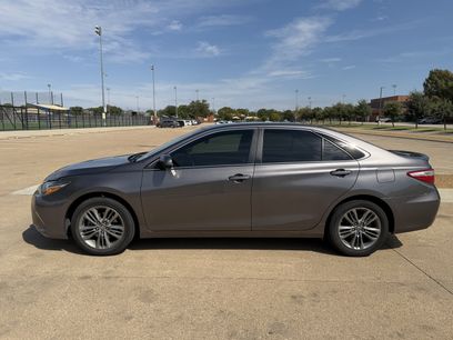 Used 2017 Toyota Camry SE