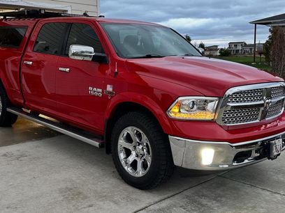 Used 2016 RAM 1500 Laramie w/ Convenience Group