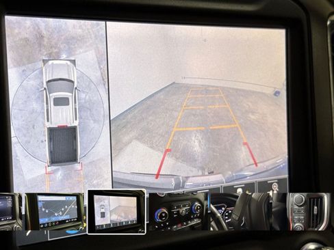 Used 2020 GMC Sierra 1500 AT4 image 11