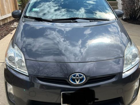 Used 2011 Toyota Prius Two image 1
