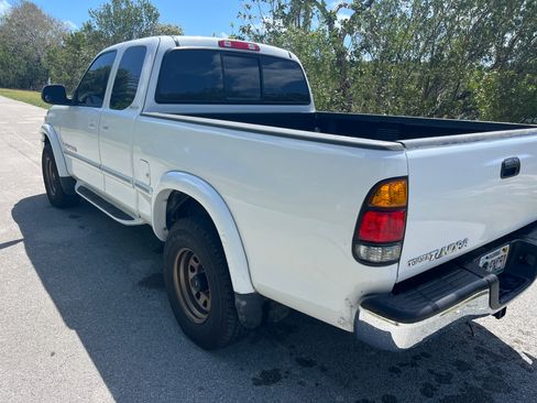 Used 2002 Toyota Tundra Limited image 10