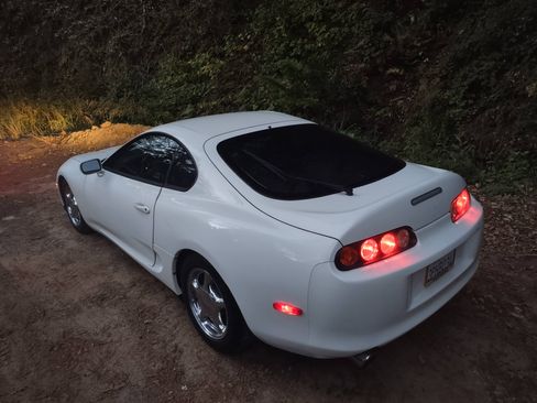Used 1995 Toyota Supra SE image 11